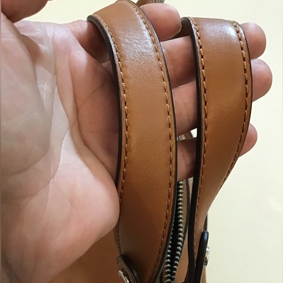 MICHAEL KORS, Uptown Astor Studded Large Tote Chain Shoulder Strap Satchel. - Picture 8 of 16